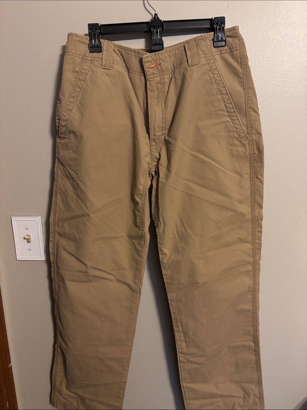 L.L. Bean Men's Khaki Chino Pants - Light Tan - Picture 1 of 4